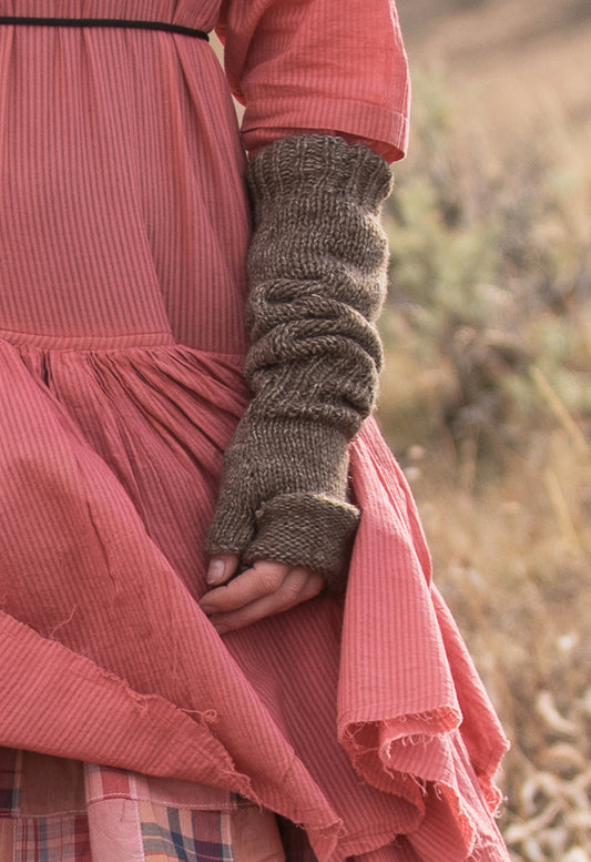 Mountain Maiden Mitts